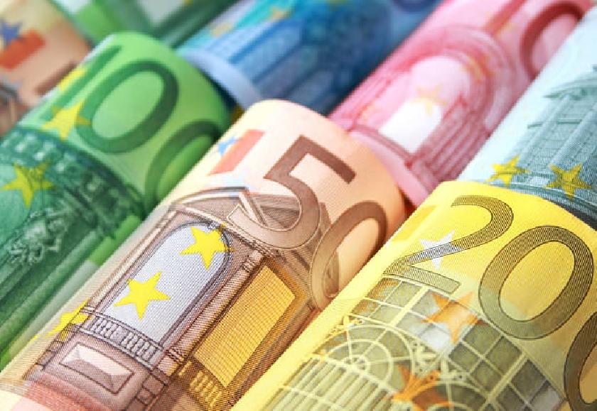 TÜRK SÜRÜCÜ ALTMIŞ BIN EURO YAKALATTI